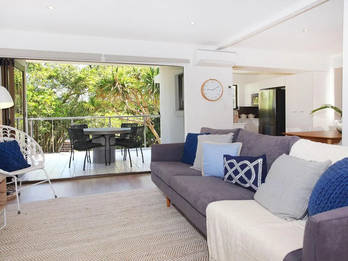 Windmill 4 Two Bedroom Beachside Apartment On Parkyn Parade Mooloolaba Australia