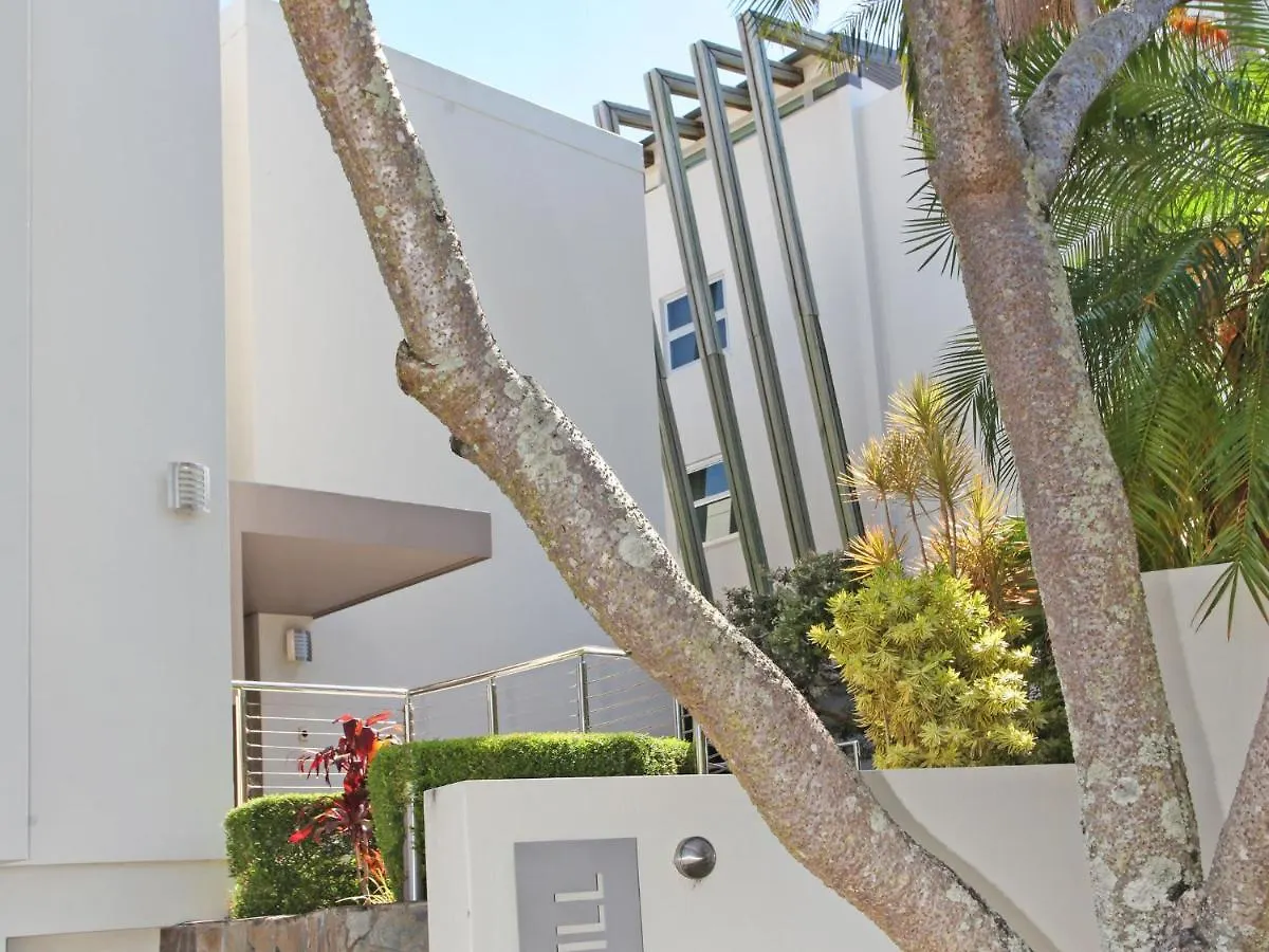 Windmill 4 Two Bedroom Beachside Apartment On Parkyn Parade Mooloolaba Australia